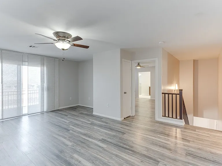 860 Viento Del Montagna Ave — Photo 26