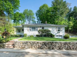 9 Ayer St, Andover, MA 01810