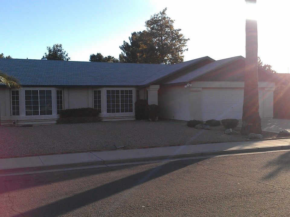 1st image of 4743 E Elmwood St