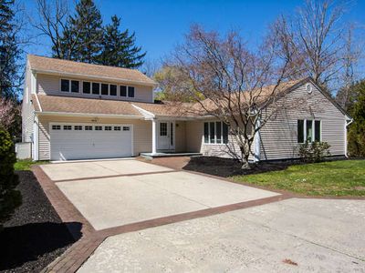 393 Half Hollow Rd, Dix Hills, NY, 11746