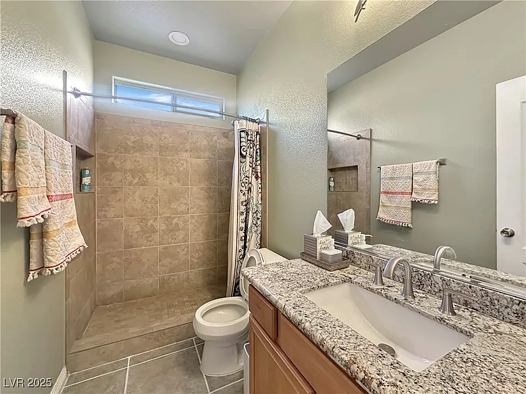 1004 Crescent Falls St — Photo 21