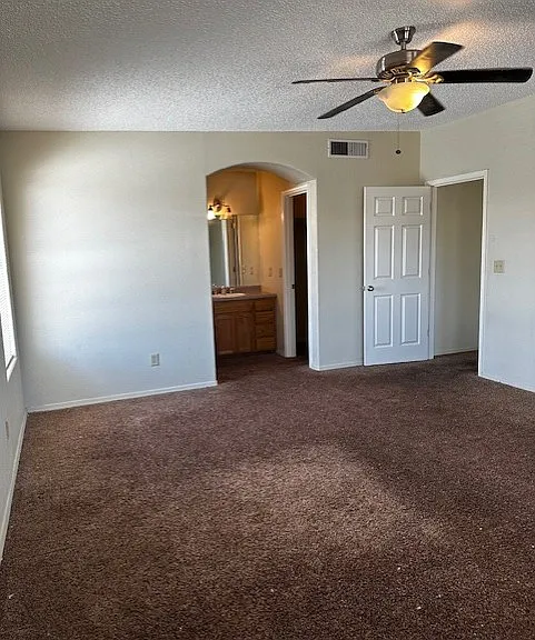 240 Val Verde St #B — Photo 11