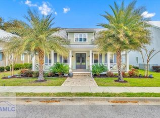 54 Salt Marsh Dr, Midway, GA 31320