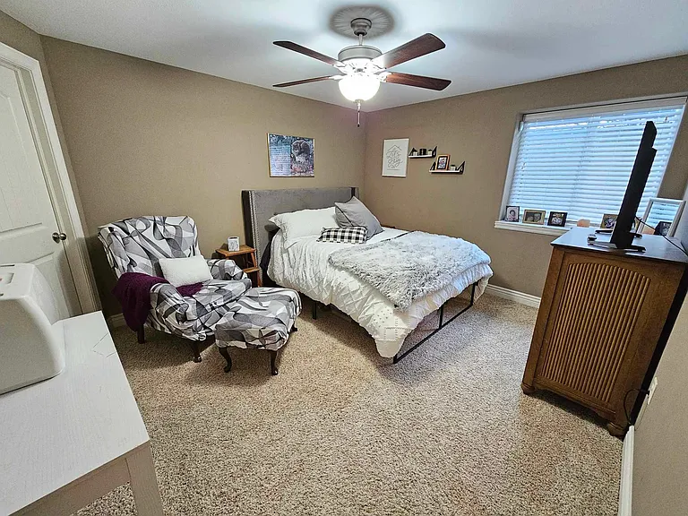 4712 Plumthicket Dr — Photo 18