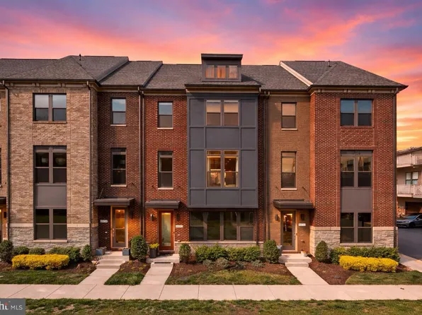 44741 Medway Ter, Ashburn, VA 20147