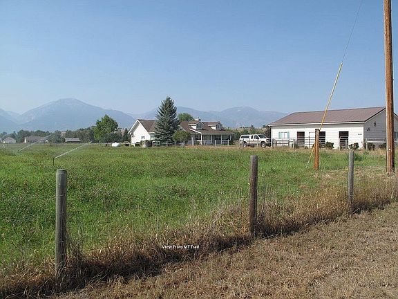 2nd image of 4531 Montana Trl