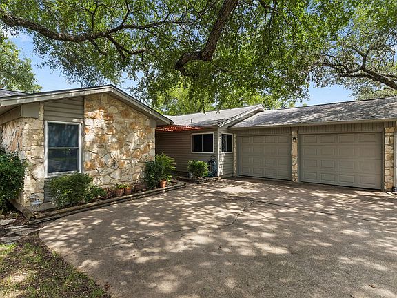 2nd image of 6101 Sun Vista Dr