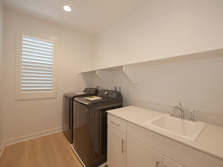 135 Restore — Photo 23