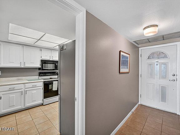 5th image of 111 S Atlantic Ave APT 803