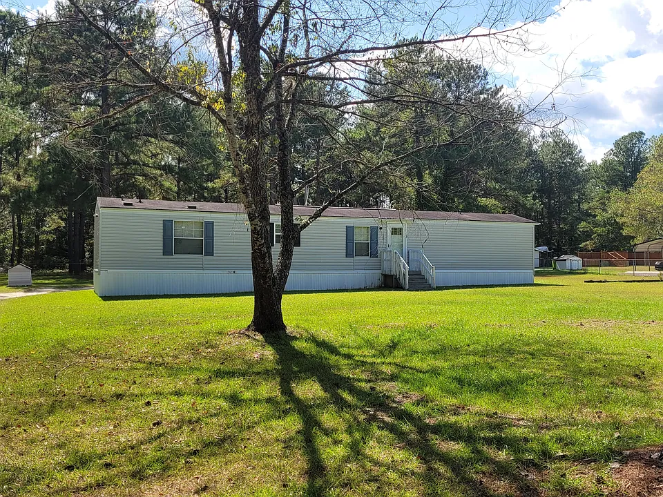 1128 Congaree Church Rd