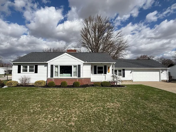 1220 Ohio St, Napoleon, OH 43545