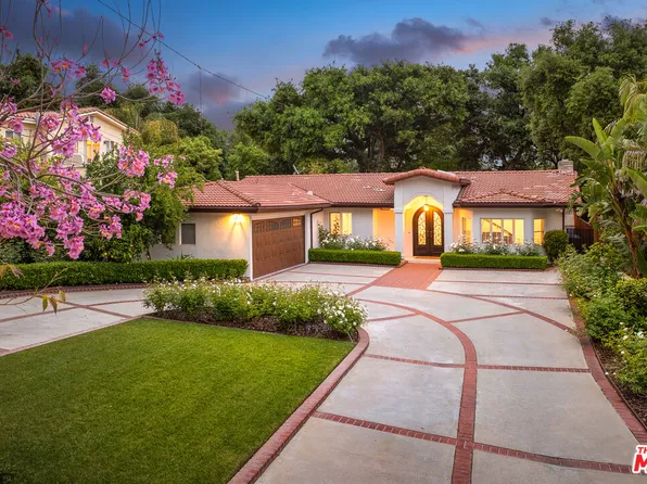 4844 Commonwealth Ave, La Canada Flintridge, CA 91011