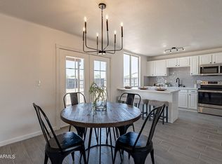 958 N 96th Pl, Mesa, AZ 85207