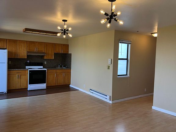 3rd image of 1216 7th Ave #A