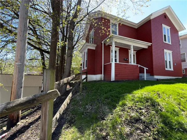 9 Grove St, Oneonta, NY 13820