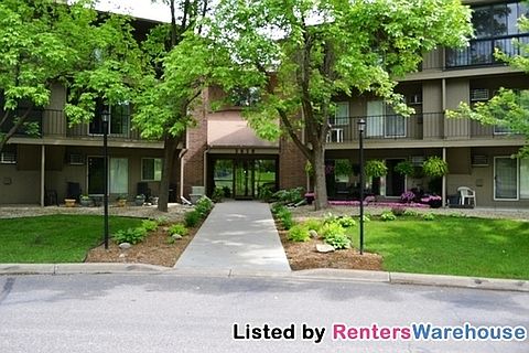 1st image of 3850 Plymouth Blvd APT 122
