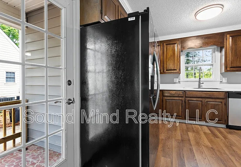 4124 Carybrook Rd — Photo 10