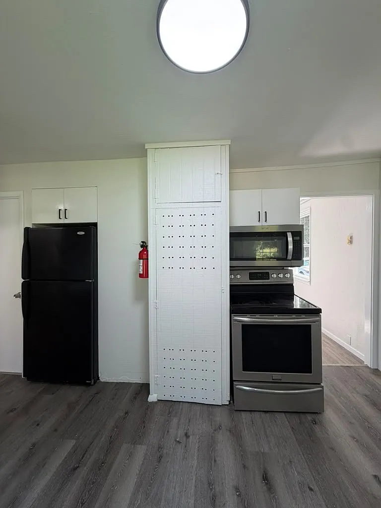 2 bed, $1,650 — Photo 3