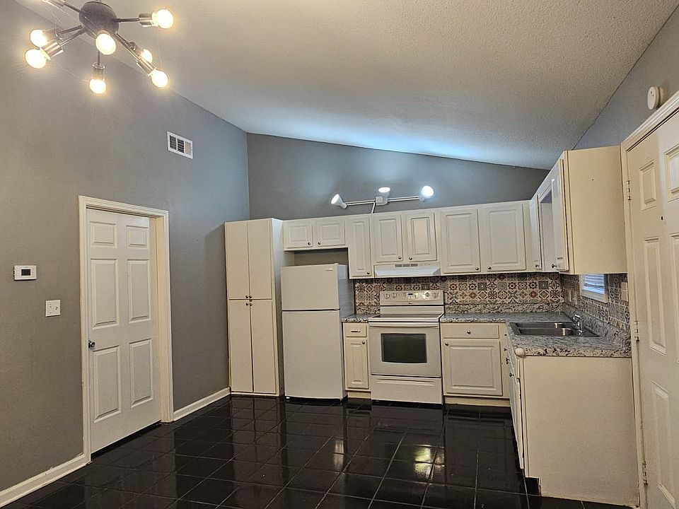 Pekin Apartments B 203 E Nettleton Ave Jonesboro, AR Zillow