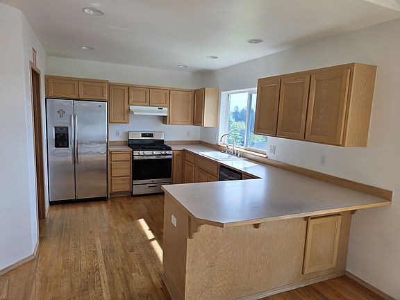 2nd image of 8624 76th Ave NE