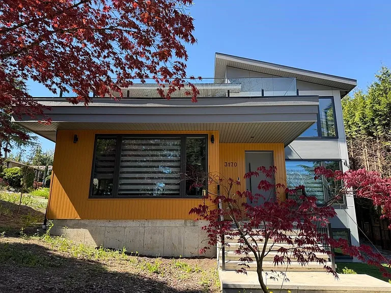 3170 Capstan Cres — Photo 1