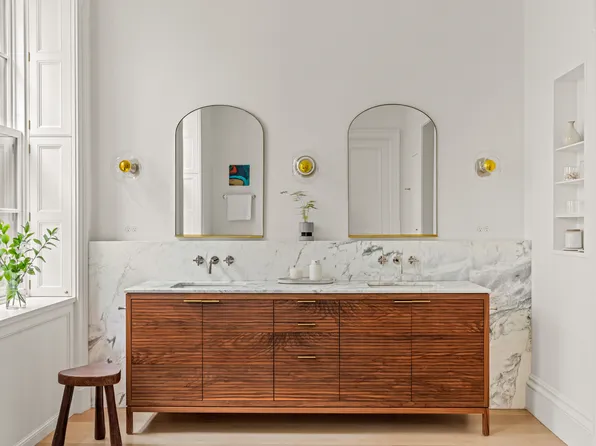 60 West 9th Street image 11 of 21