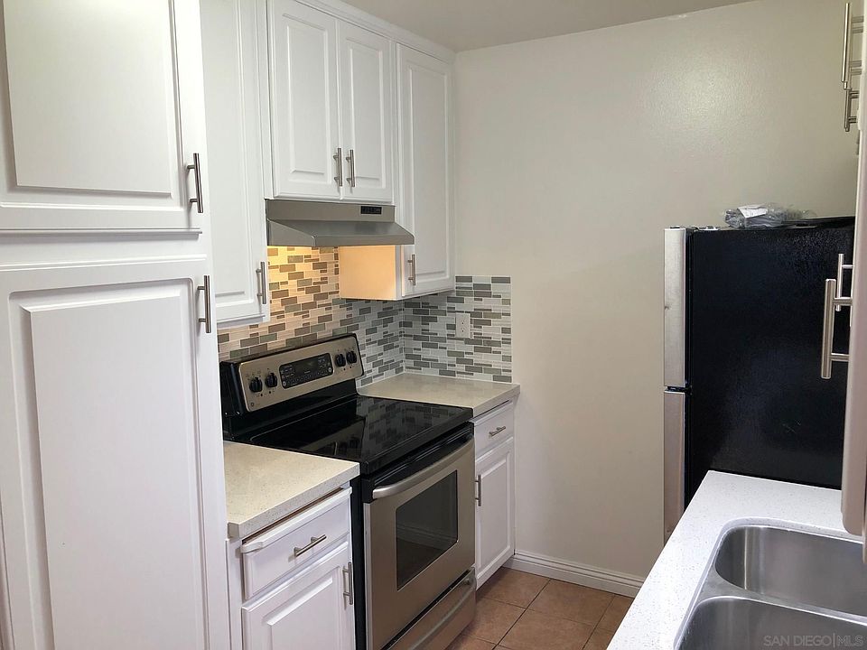 1st image of 4378 38th St