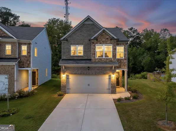 930 Bentley Dr, Fairburn, GA 30213