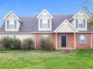 110 Fergus Rd, La Vergne, TN 37086