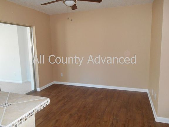 3rd image of 2076 Loma Linda Way N