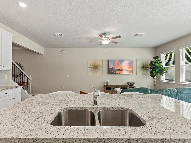 Crescent by Stella Homes — Photo 9