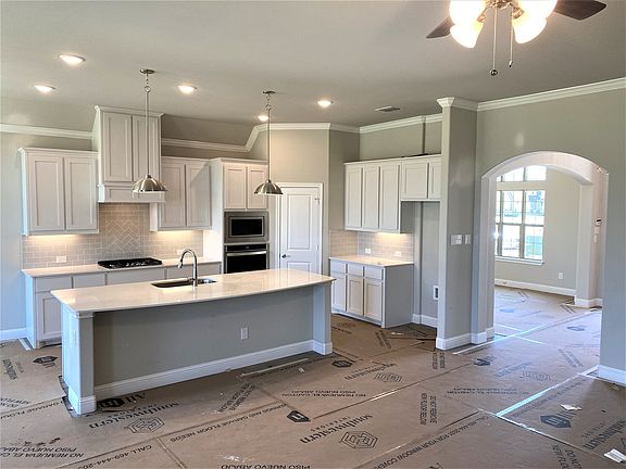 2nd image of 1078 Mickelson Dr