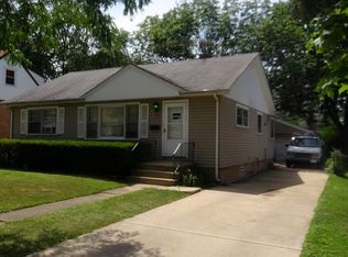 798 S Poplar Ave, Elmhurst, IL 60126