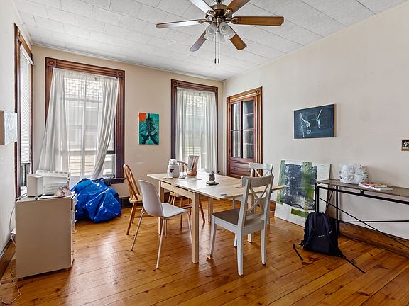 2nd image of 39 Tilton St Unit 2