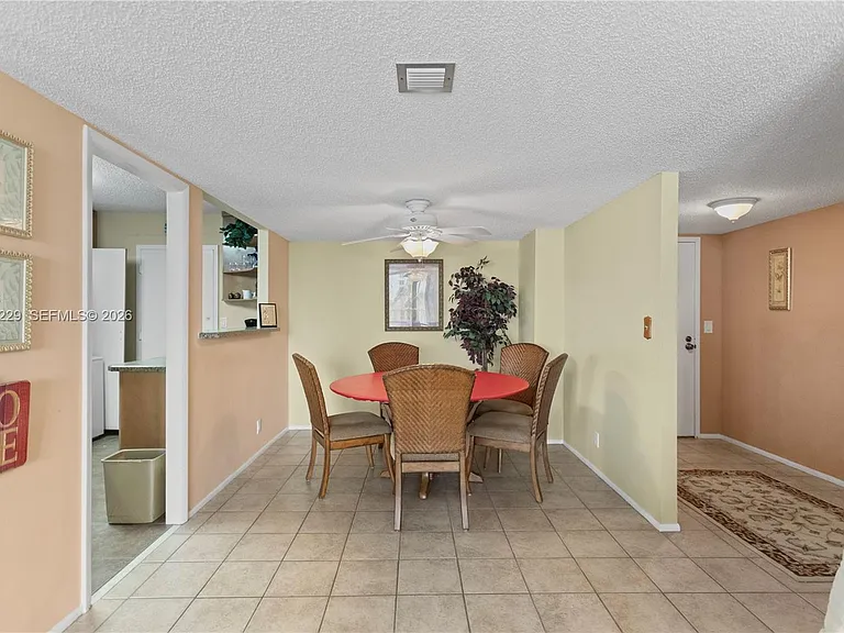 4020 Galt Ocean Dr #203 — Photo 15