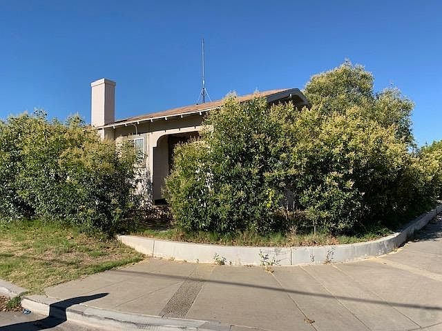 1st image of 5505 E Tulare St