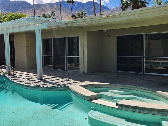 2nd image of 1379 E Madrona Dr