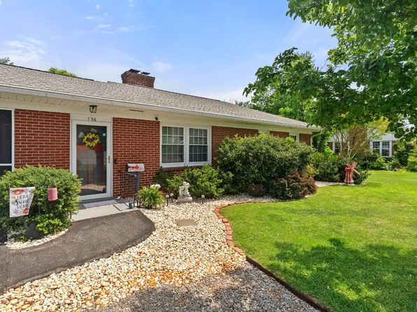 736 Sandusky Dr, Lynchburg, VA 24502