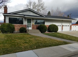845 Pine Ridge Dr, Reno, NV 89509