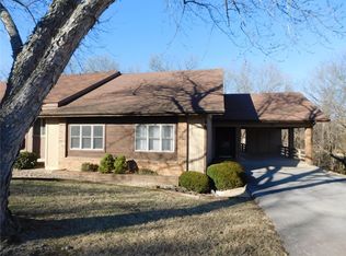 39 Walter Dr, Bentonville, AR 72714
