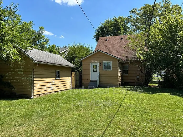 424 Shafor St — Photo 4