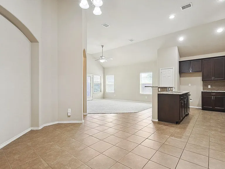 2321 Scott Creek Dr — Photo 9