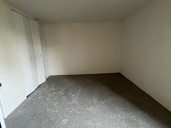 5th image of 3320 Avenue H APT 4M