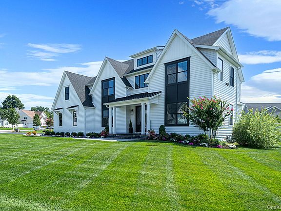 2nd image of 53 Southview Circle