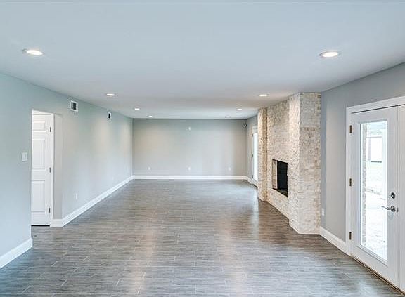 2nd image of 448 Fairfield Ave