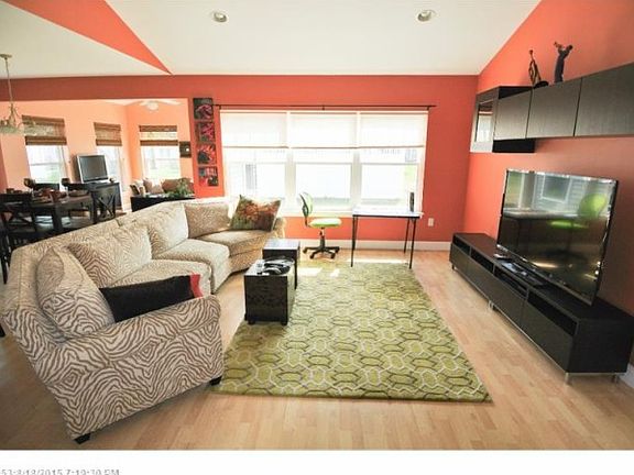 4th image of 34 Gables Way #25