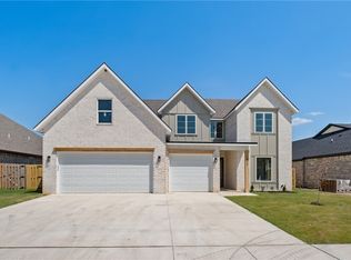 1860 Peacock Rd, Centerton, AR 72719