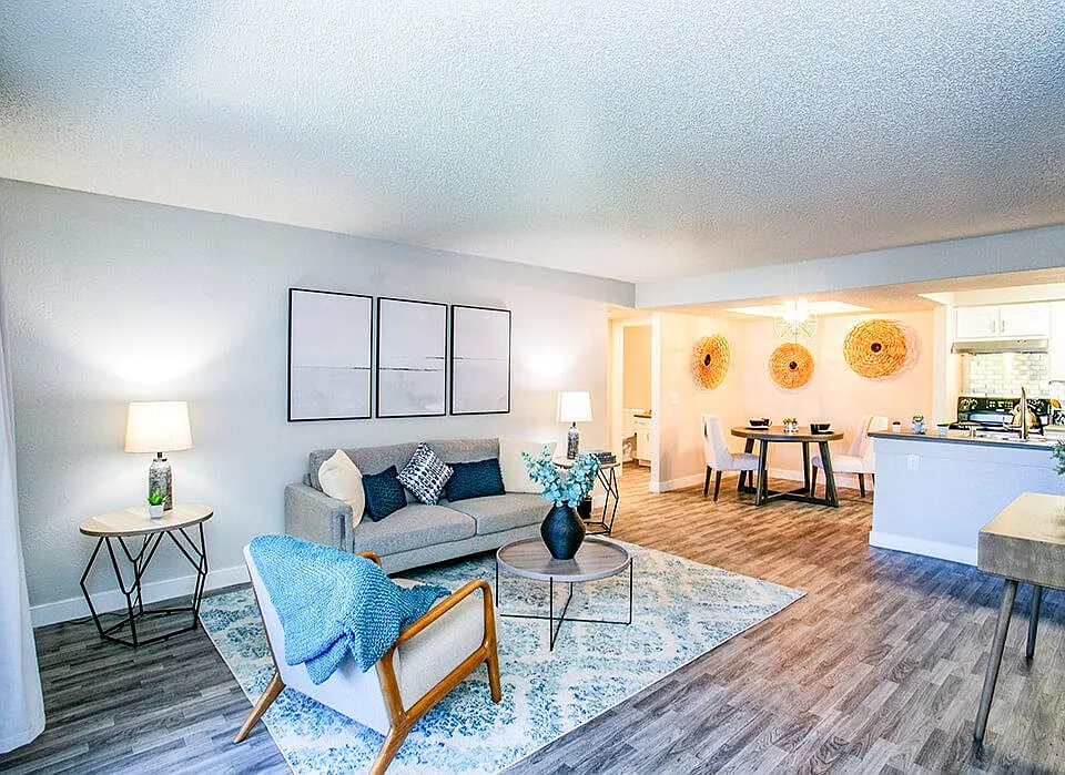 Building Photo 3