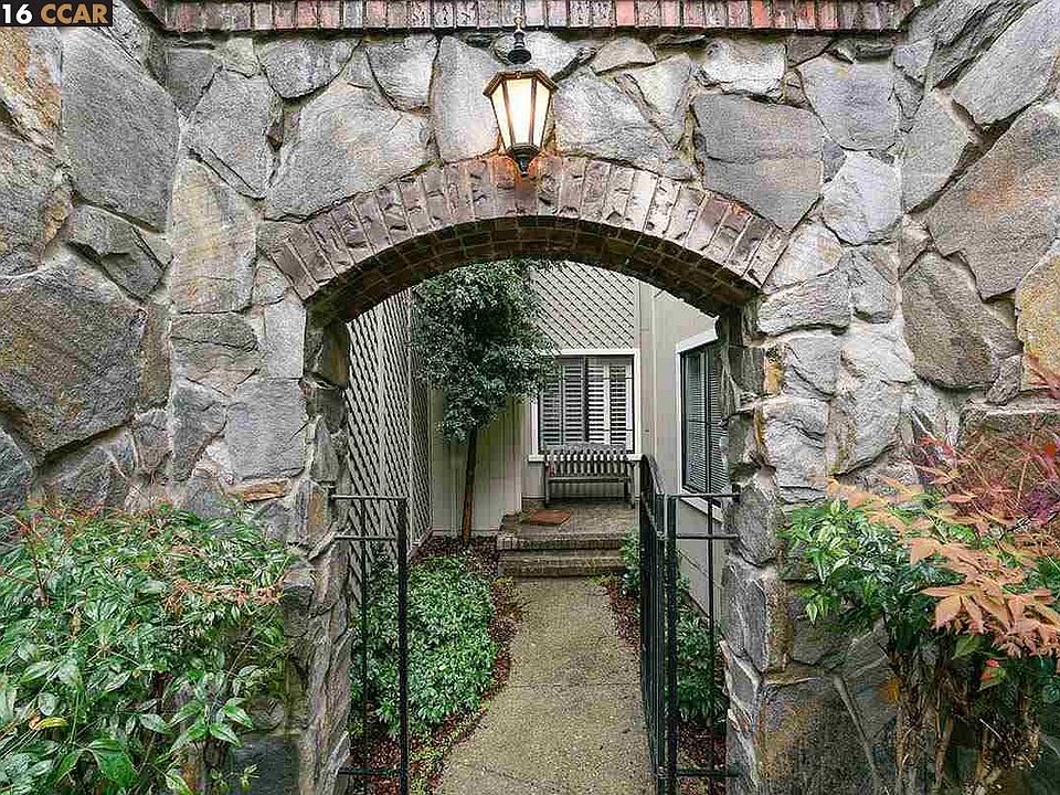 1st image of 3701 Silver Oak Pl