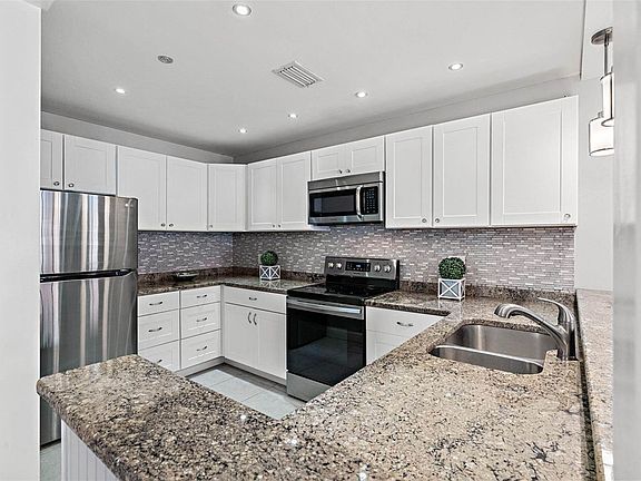 5th image of 1515 Pinellas Bayway S #59